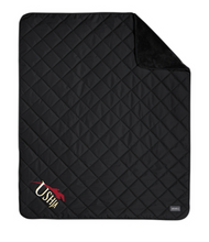 Load image into Gallery viewer, USHJA - Eddie Bauer® Quilted Insulated Fleece Blanket