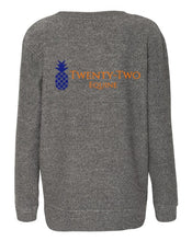 Load image into Gallery viewer, Twenty-Two Equine - Boxercraft - Women&#39;s Cozy Crew